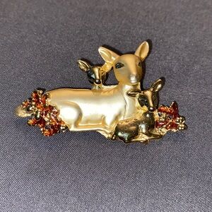 3/$30 Vintage Deer Brooch